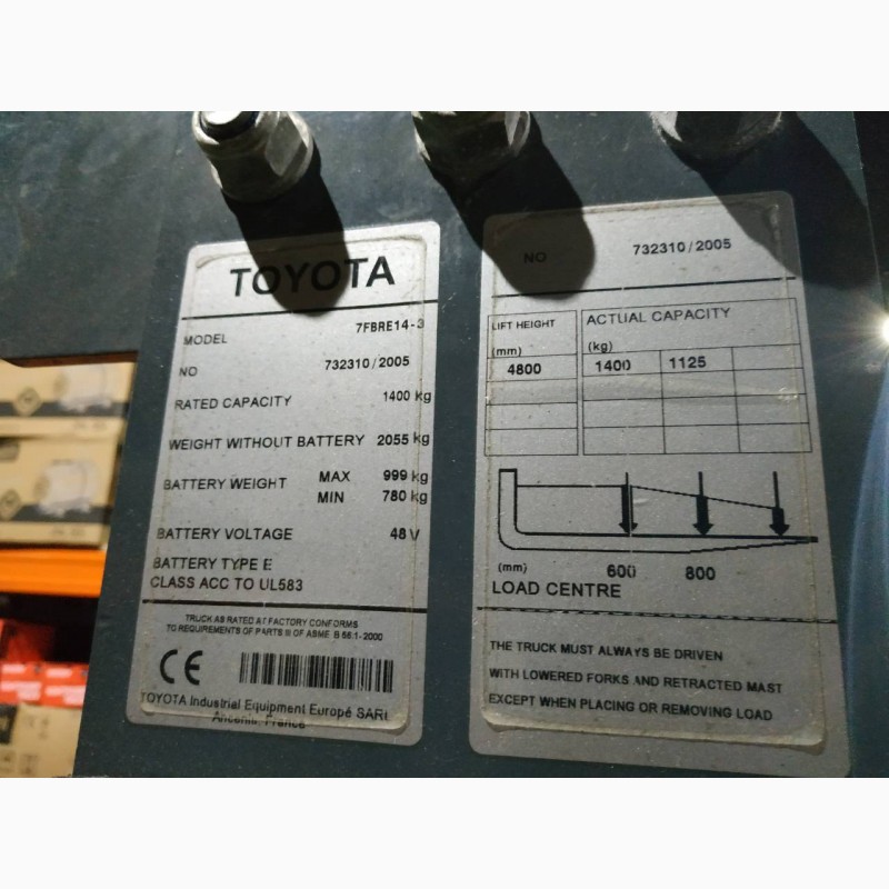 Фото 4. Штабелер, ричтрак, электропогрузчик Toyota 7FBRE14-3, 4800 мм подъем, батарея 2014 года