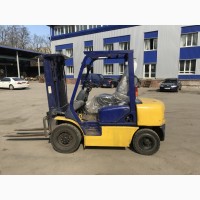 Дизельный погрузчик Komatsu FD25T-14, 2000 г., 3880 м/ч, вагонник