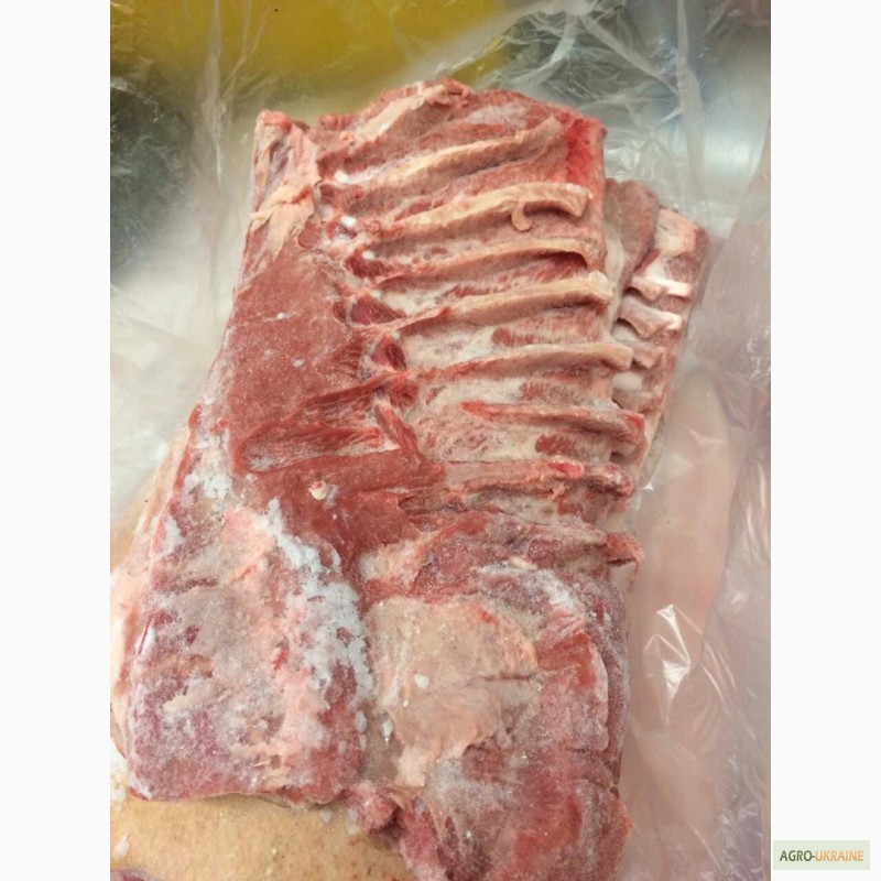 Фото 3. Грудинка свиная мясная на шкуре (на кости, без кости) Украина