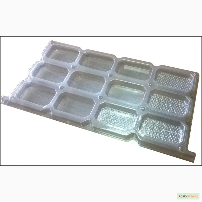Фото 3. Пластиковые рамки для производства сотового меда