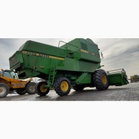 Комбайн John Deere 1065