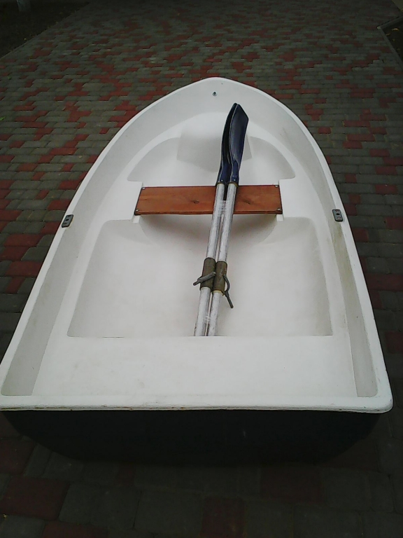 Фото 7. Лодка стеклопластиковая Малыш, 2, 5 м