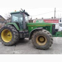 Трактор John Deere 8400