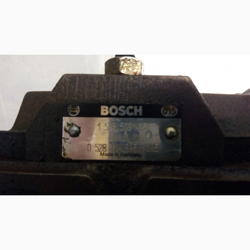 Фото 2. Распределитель гидравлический Bosch