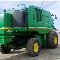 Комбайн зернозбиральний John Deere T660