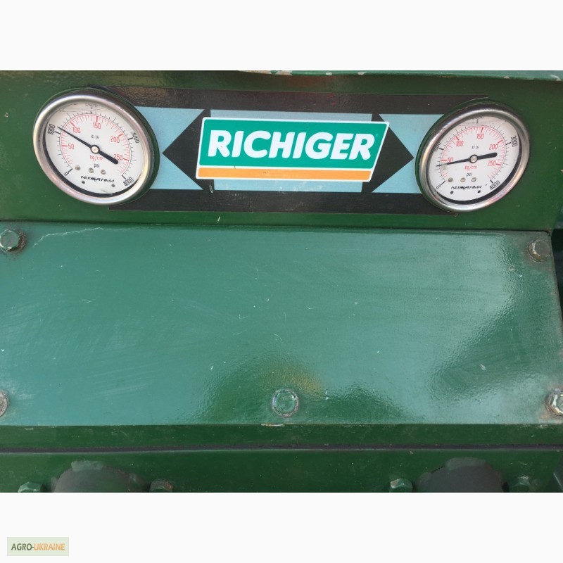 Фото 7. Машина для загрузки зерна в мешки (рукава) Richiger R-950