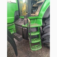 Трактор John Deere 8520