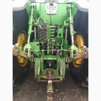 Трактор John Deere 8520