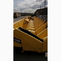 Новая жатка для уборки кукурузы New Holland 796