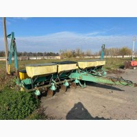 Продам сівалку John Deere 7000