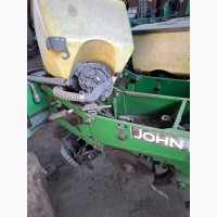 Сівалка просапна John Deere 7200/12 рядна пневма