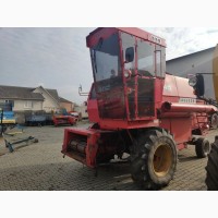 Комбайн Massey Ferguson 440